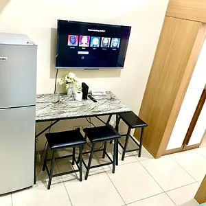 Apartment Kathys Crib At Shell Residences, Manila
